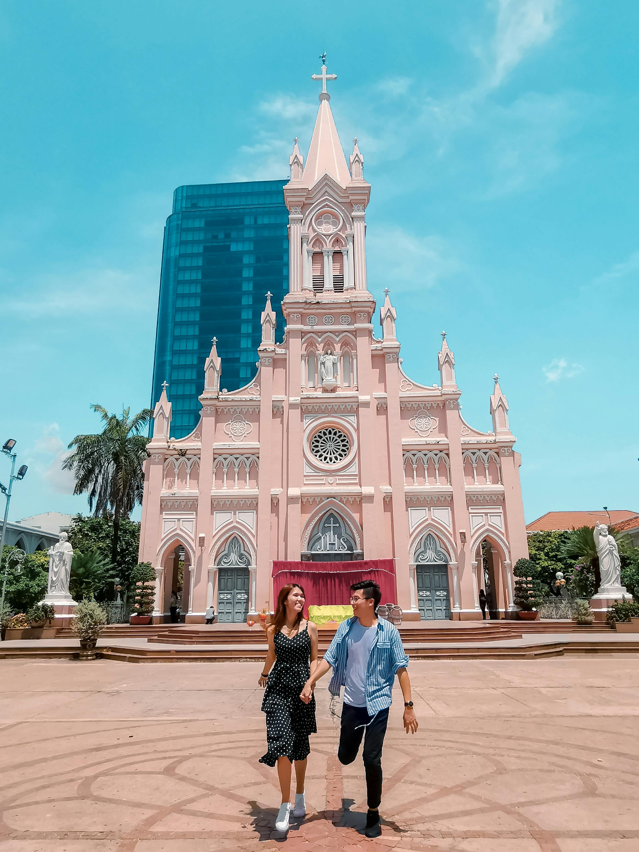 다낭 분홍성당