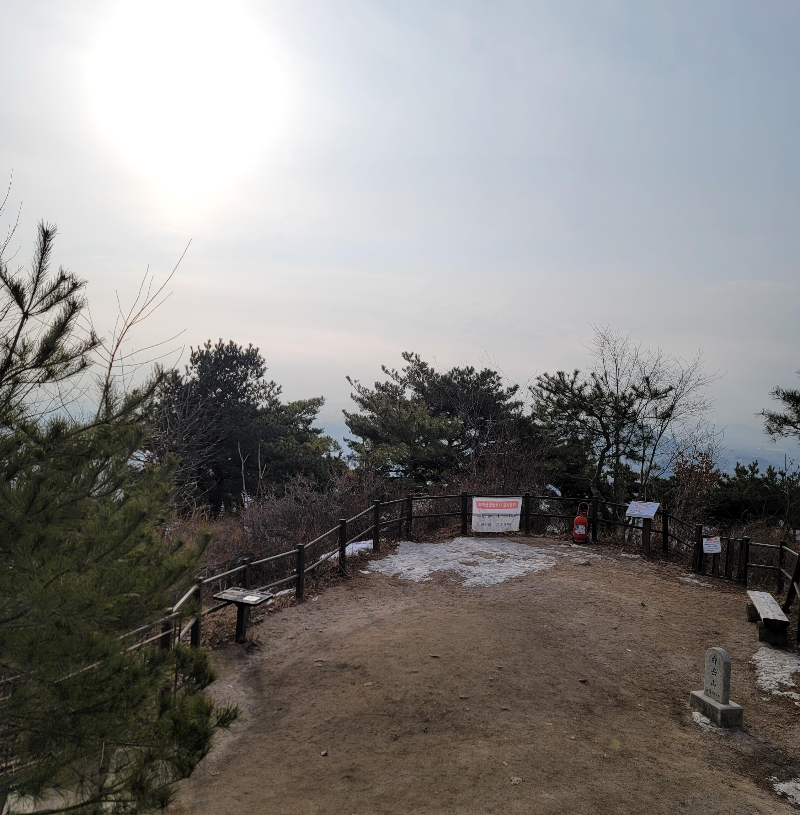 북악산(백악산) 정상