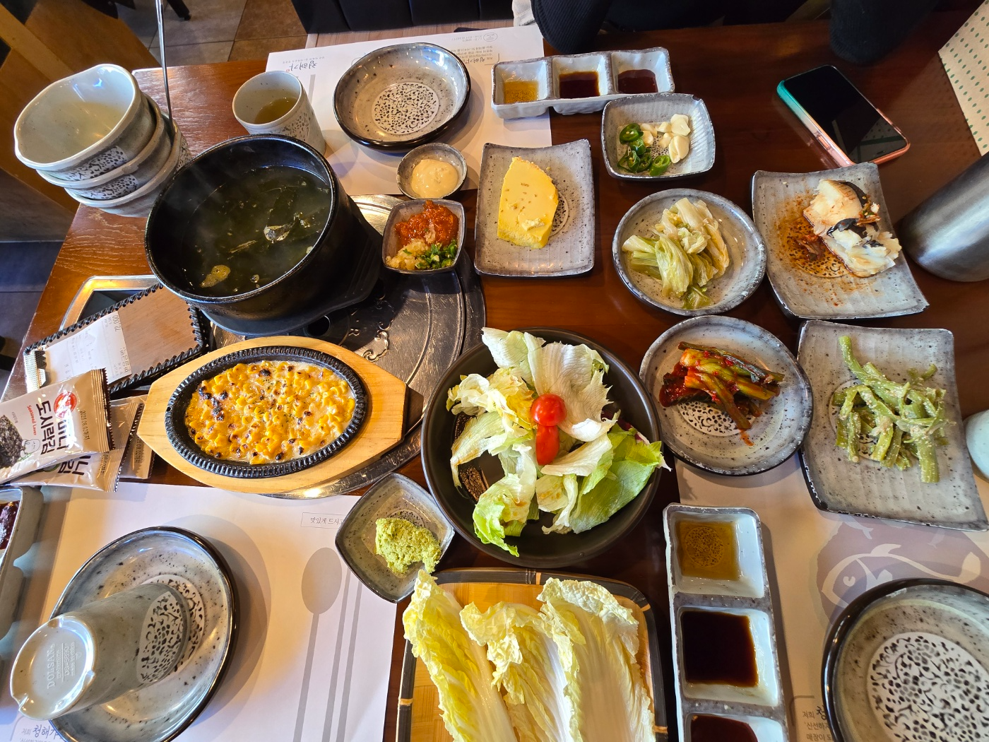 기본 반찬구성
