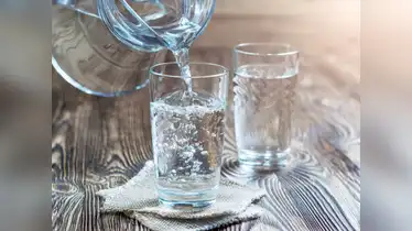 하루에 2리터의 물을 마시는 것이 왜 좋은가요