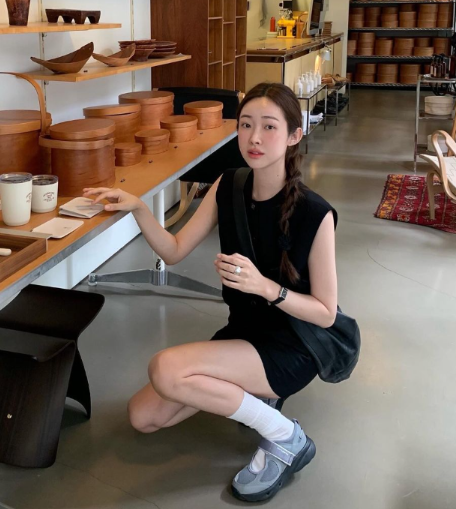 뉴발란스 브리즈 차정원 님 착용