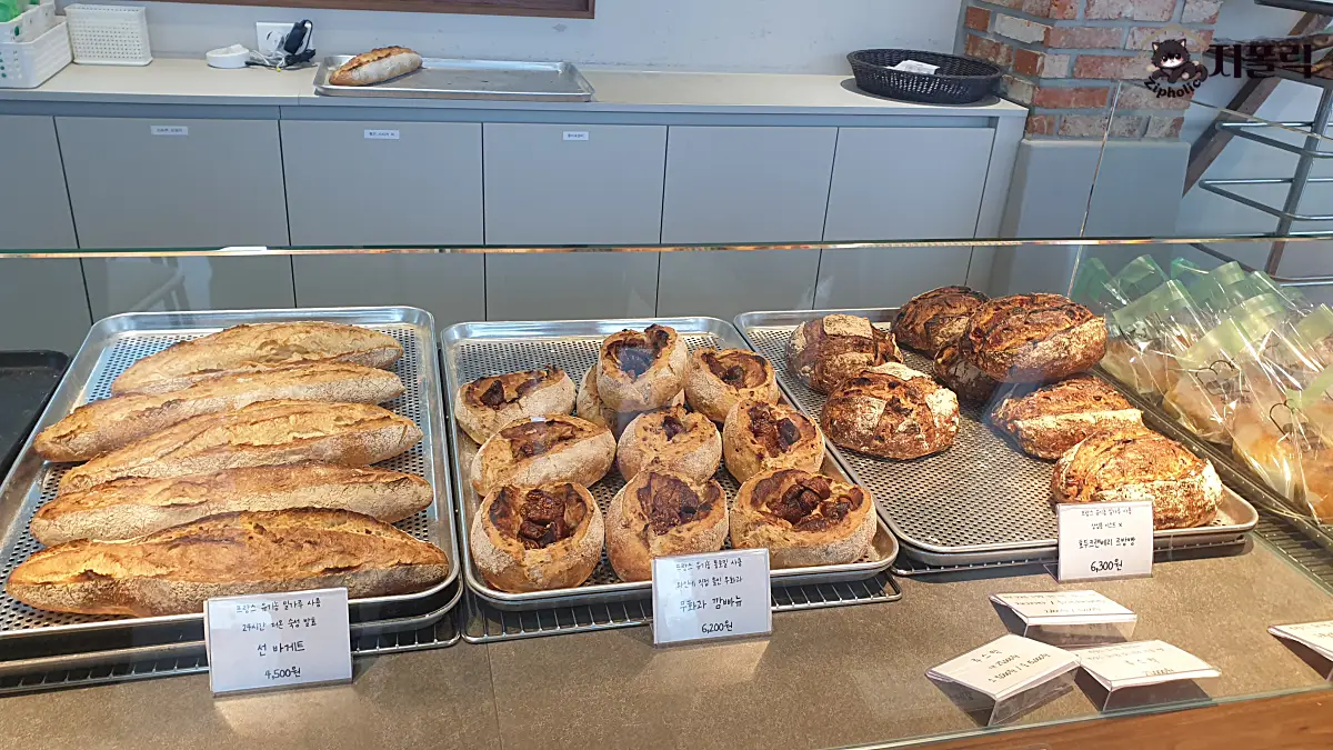 선제빵소-선바게트-무화과깜빠뉴-호두크랜베리