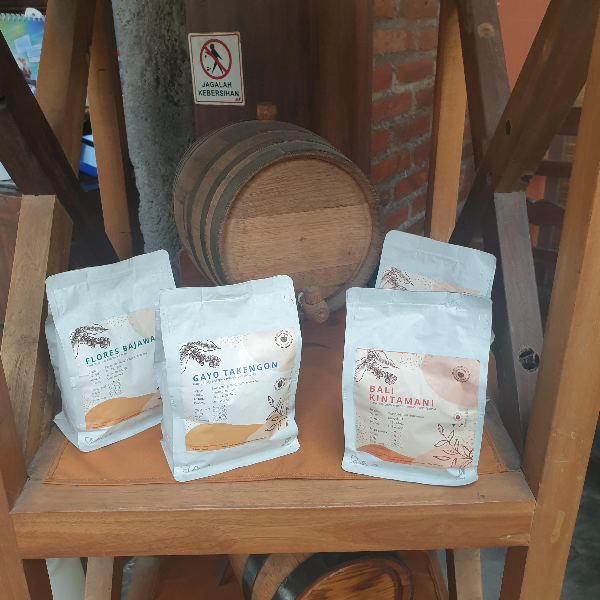 데일리 그라인드 커피(Daily Grind Coffee Shop & Roastery): 발리 짱구 지역 카페 ③_원두 패키지