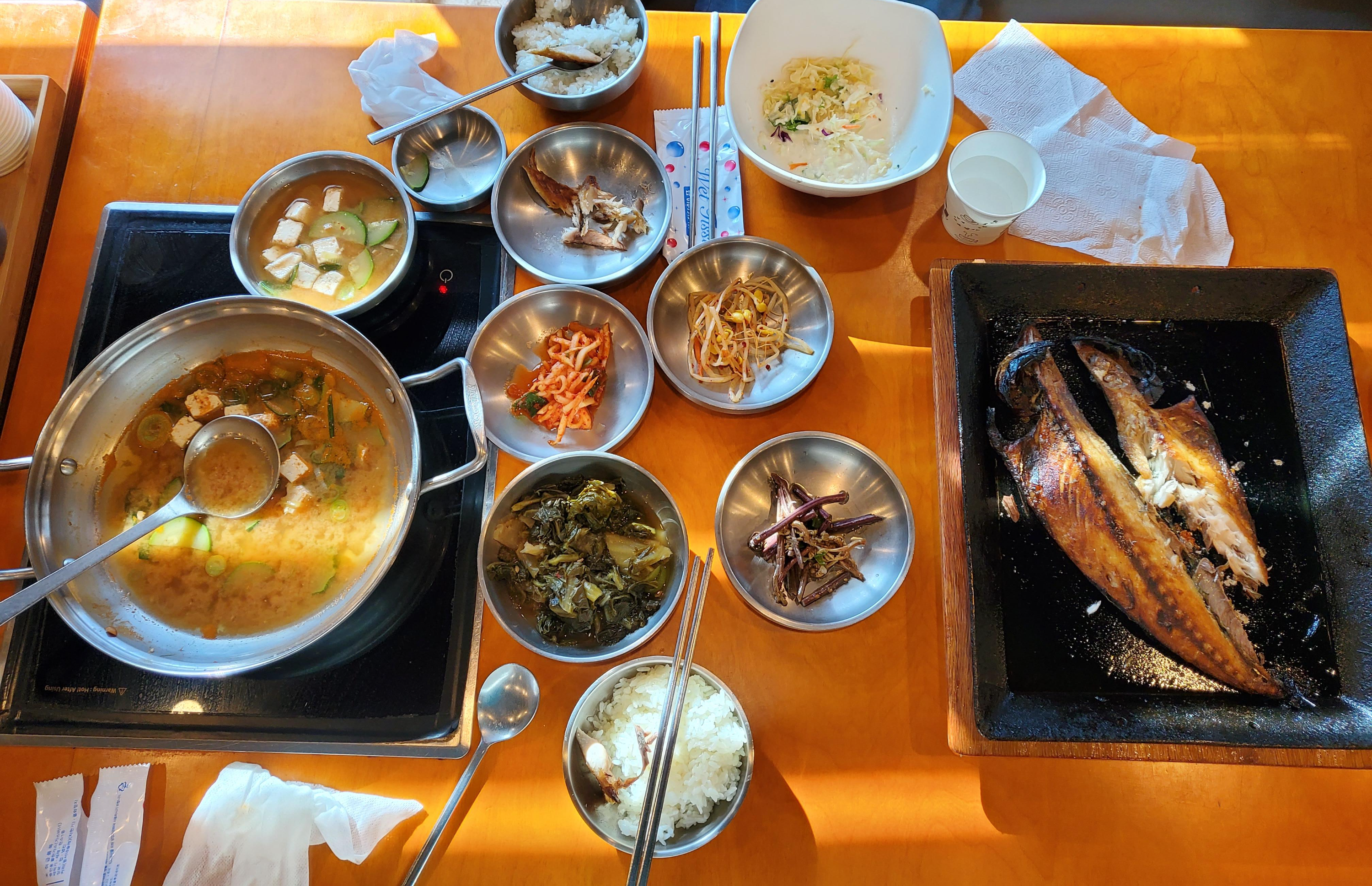 김해_450도_고등어_한상차림