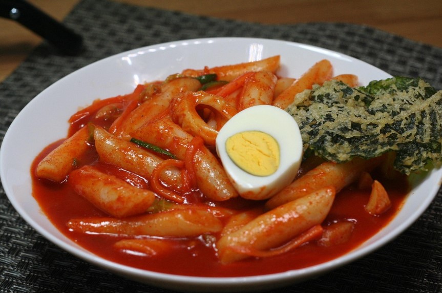 대표 K 푸드인 떡볶이 예시 이미지