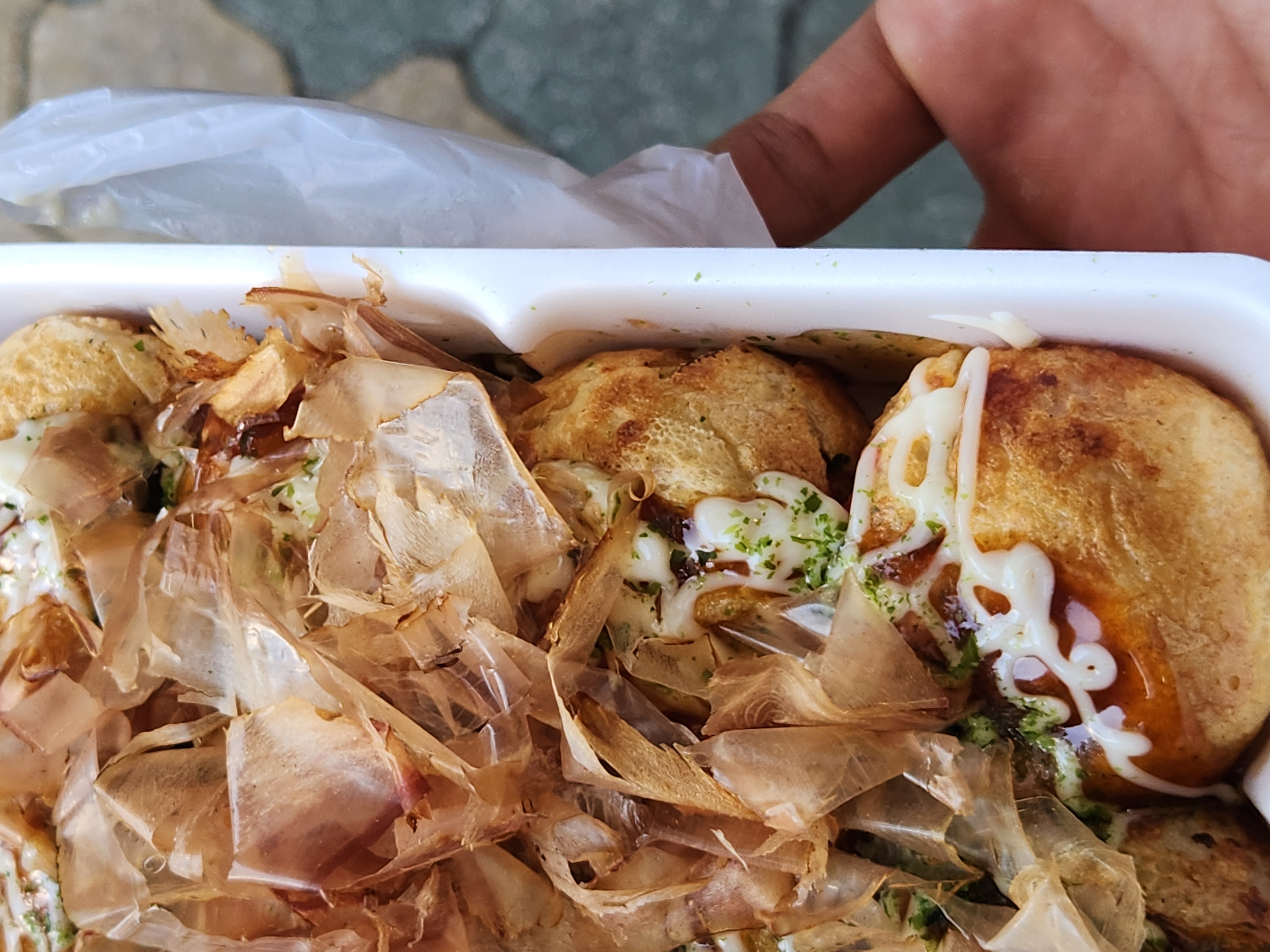 타코야키 너무너무 뜨겁다.