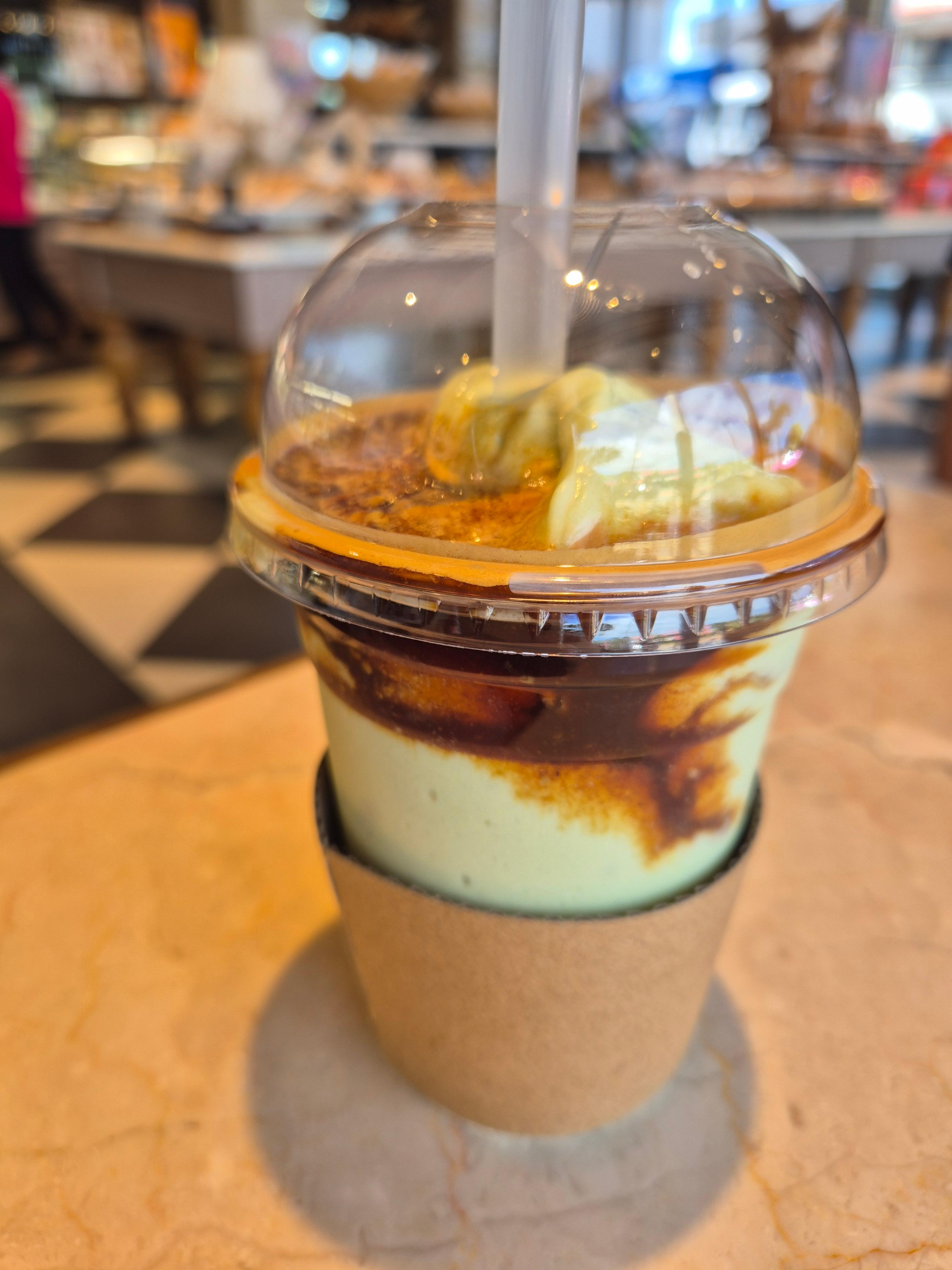 가라판 오하스 카페 아보카도커피