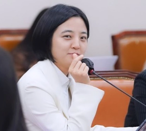류호정 의원 프로필 나이 학력 고향 정의당 지역구