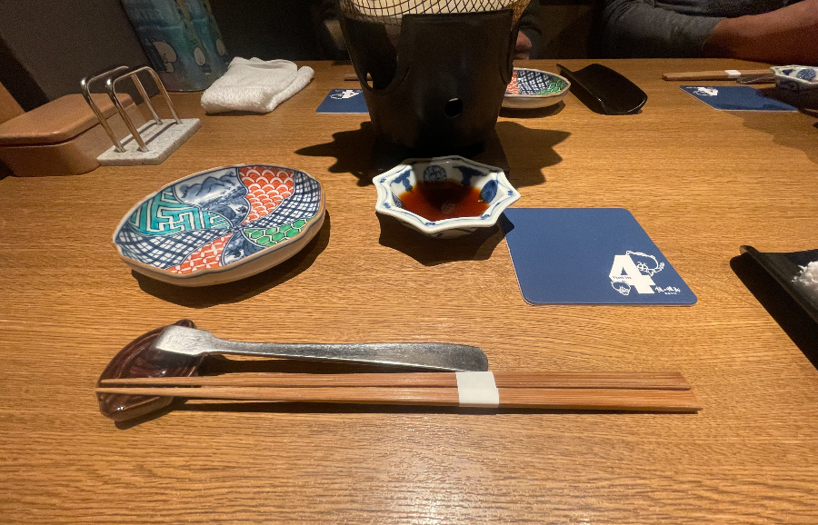 쿠마노 야키토리 테이블