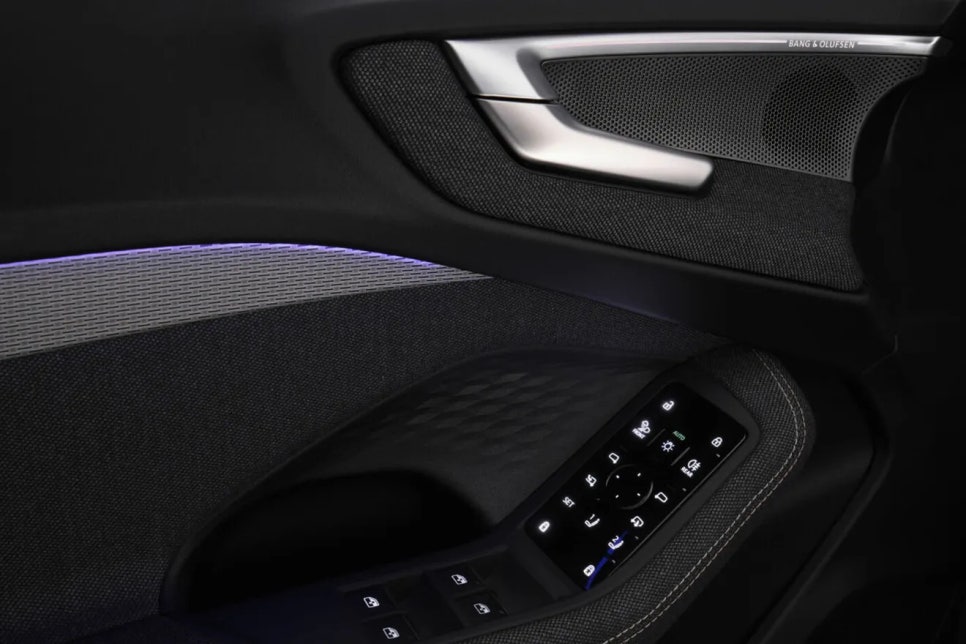 아우디 A5 풀체인지 실내