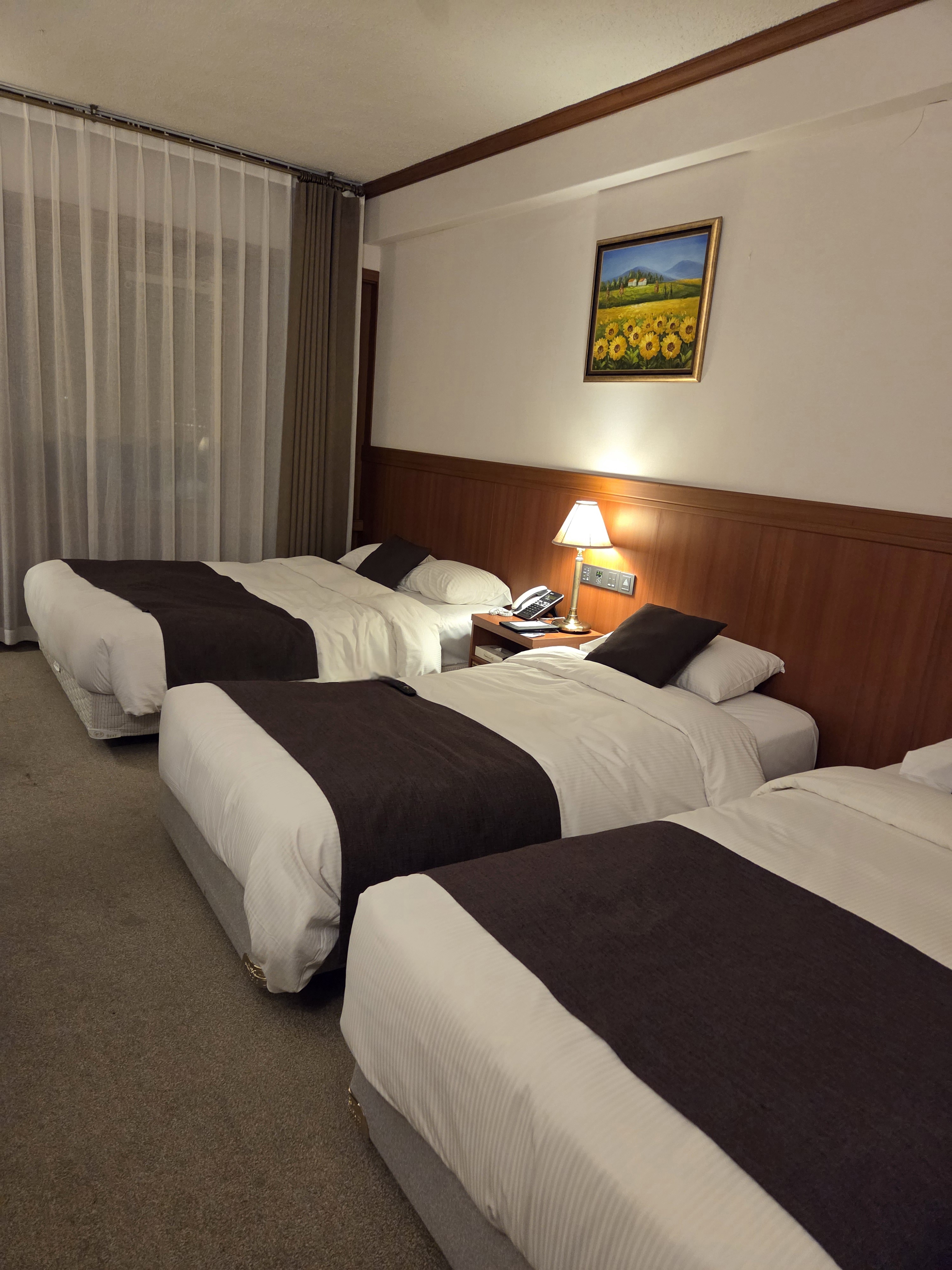 코모도호텔경주 객실 모습