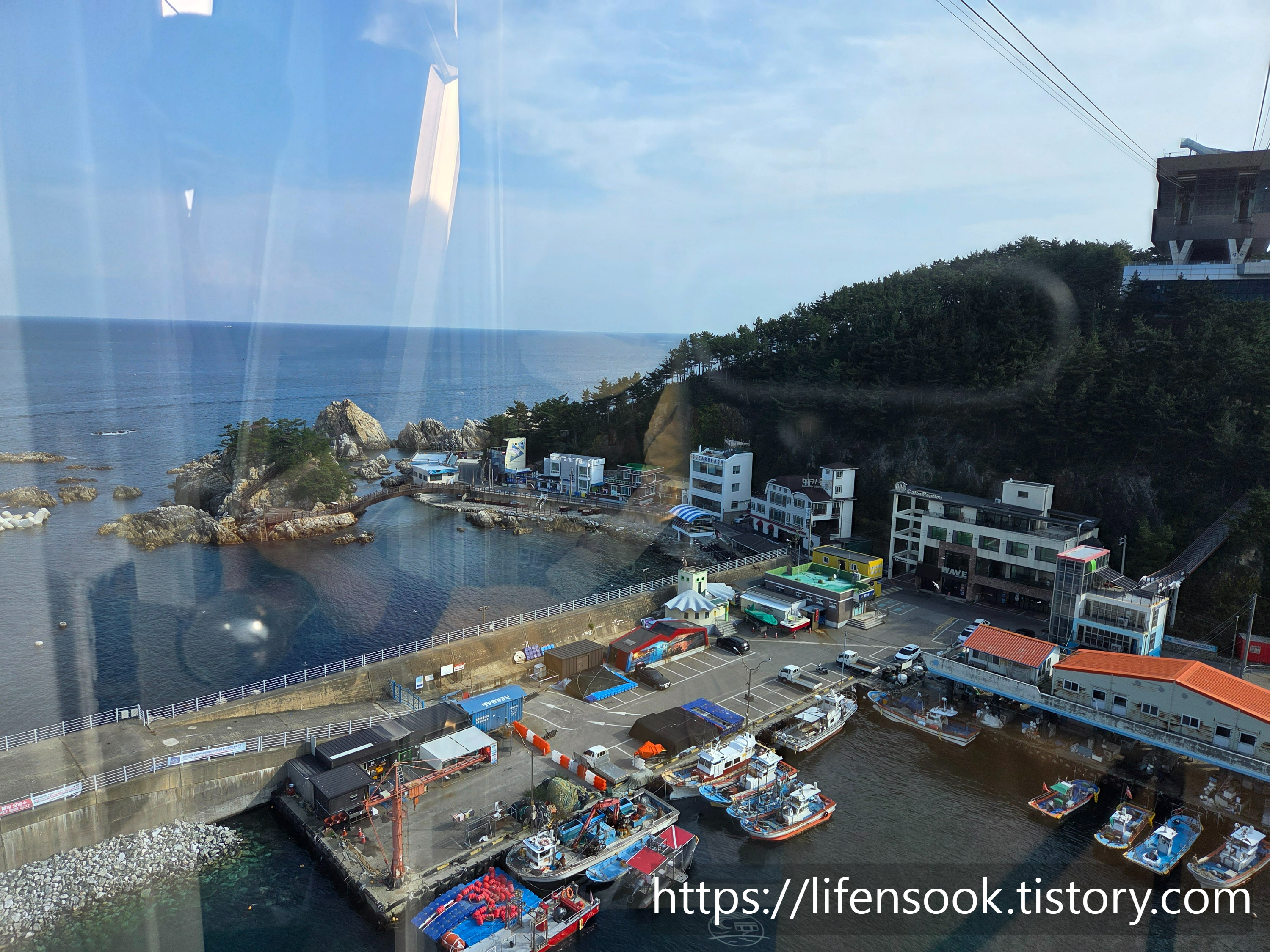삼척해상케이블카 내부에서 본 풍경 2