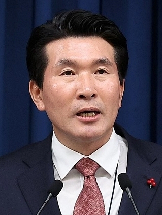 황상무 수석 회칼 테러 발언 논란 이유