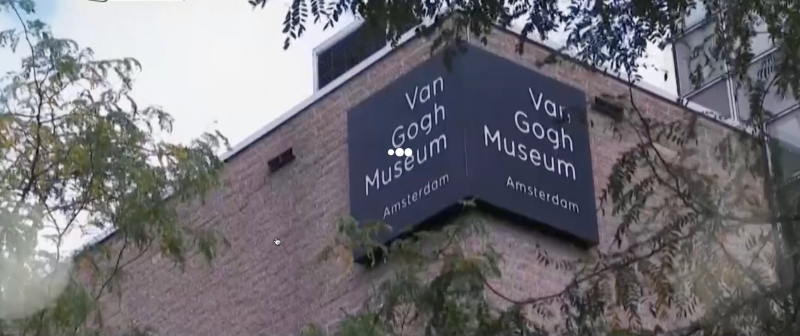 1973년 반 고흐 미술관 설립