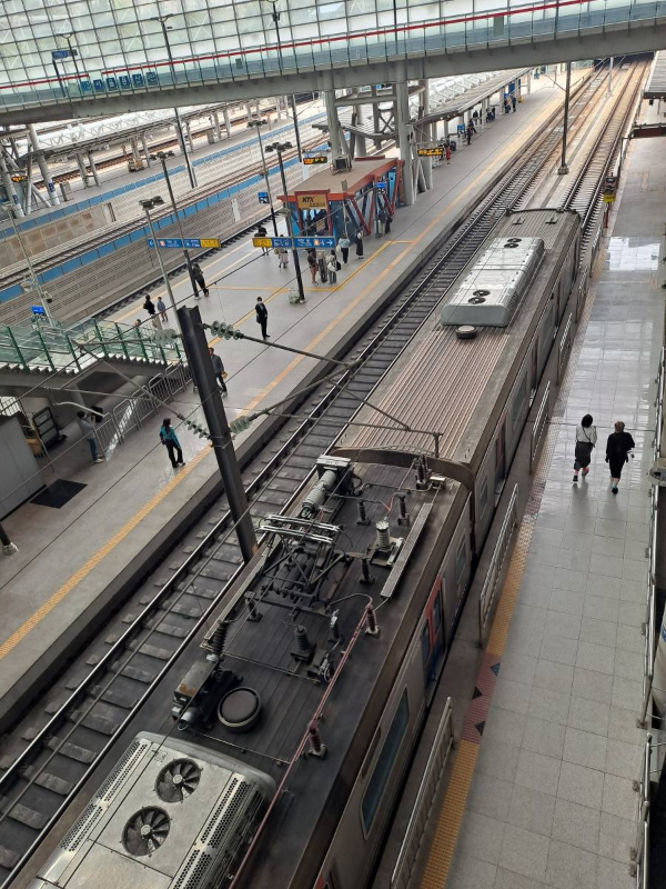 광명역 풍경을 보다