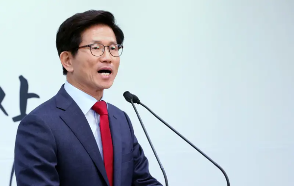 김문수, 한동훈 누가 더 안정감을 줄까?