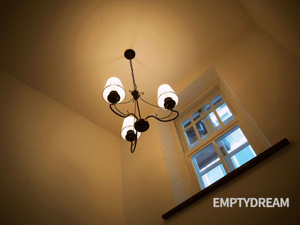 딜쿠샤 Dilkusha 앨버트 테일러 가옥