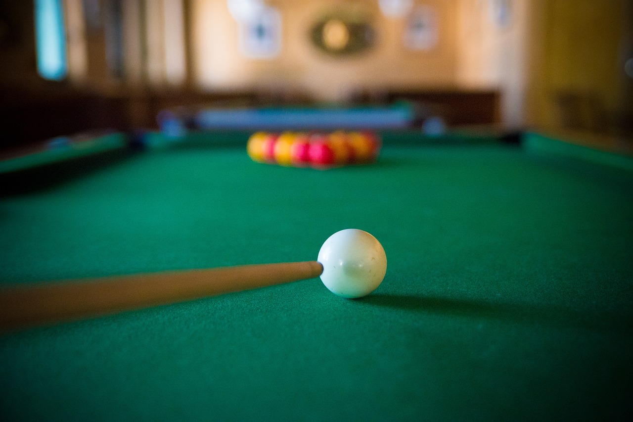 BILLIARD