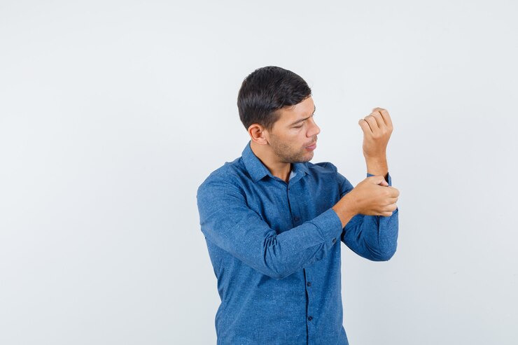 목디스크 증상 팔저림