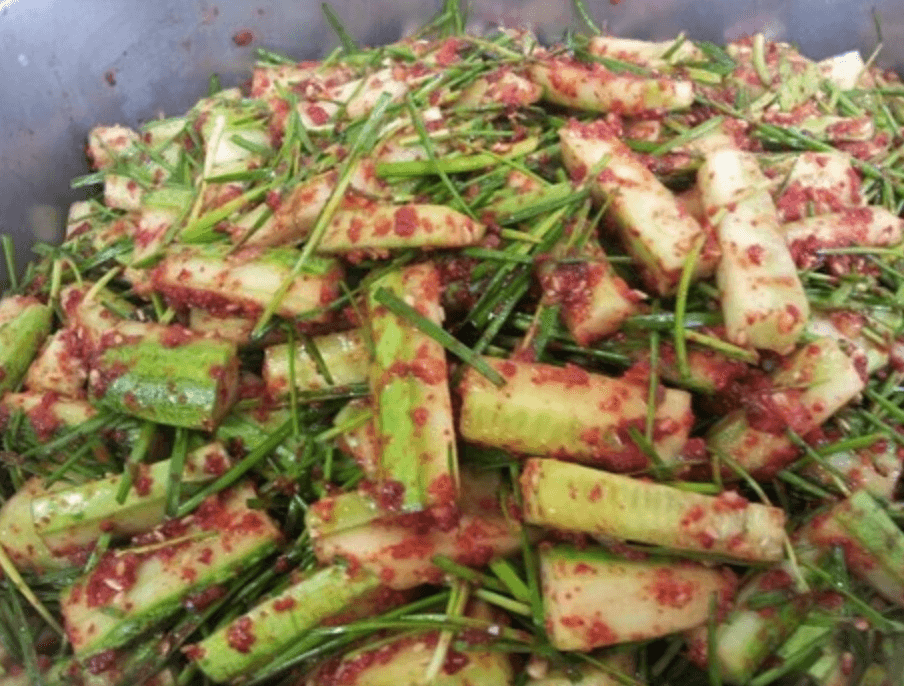 점심-n-7천원-백반집-오이지-반찬