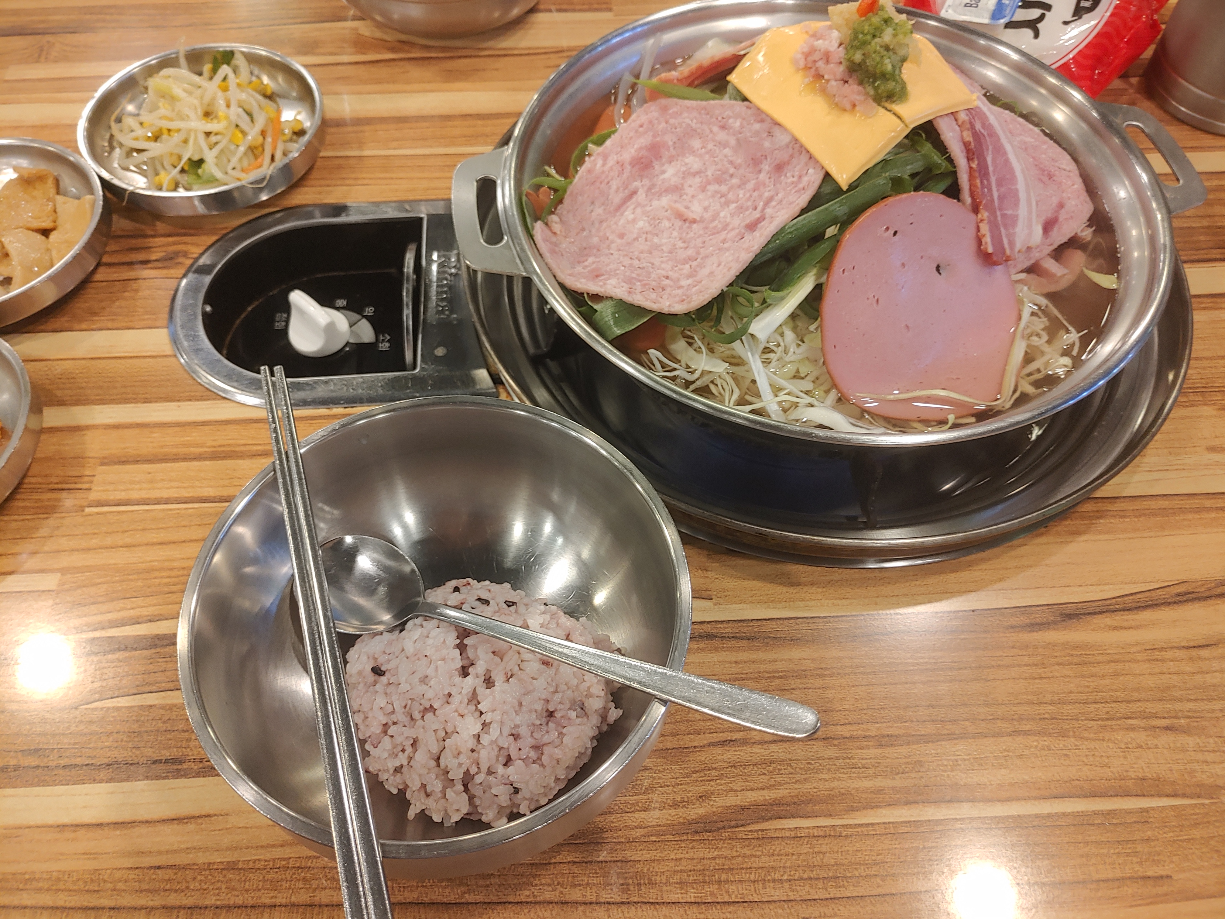 장혁민의 부대찌개 내돈내먹 부대전골