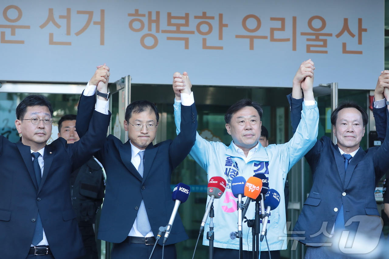 김상욱 주호영 설전 총정리｜울산시 국감 '훈계하지 마시라'·'잘났어요' 충돌, 국민의힘 4명 퇴장 이유