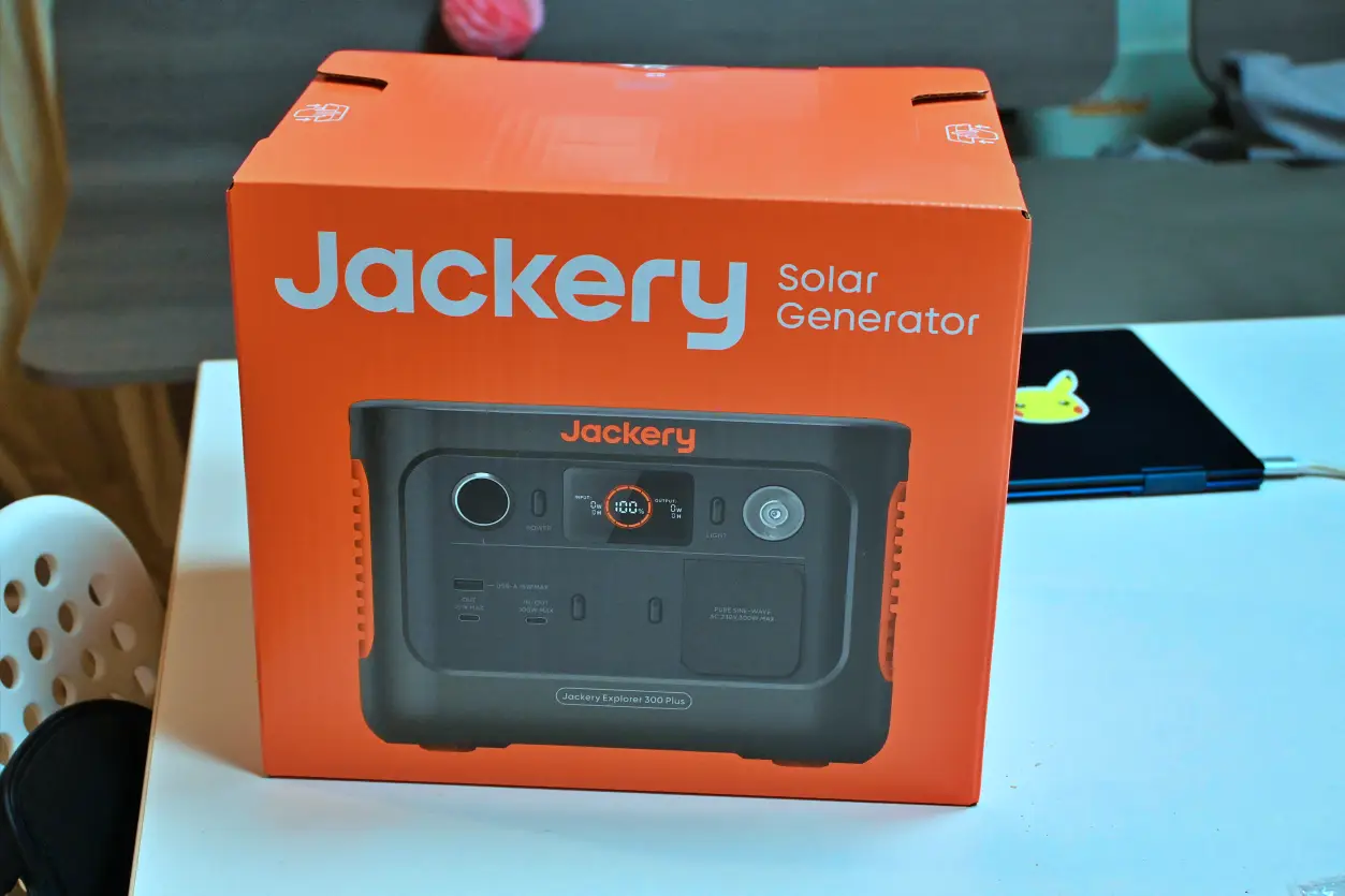 캠핑용 파워뱅크 고용량 배터리 잭커리 300 플러스 후기