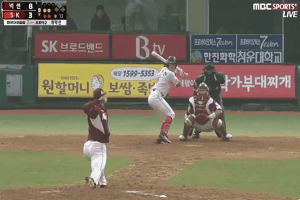 조상우의 슬로우 커브볼