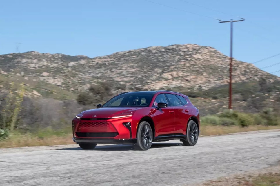 토요타 크라운 SUV 시그니아