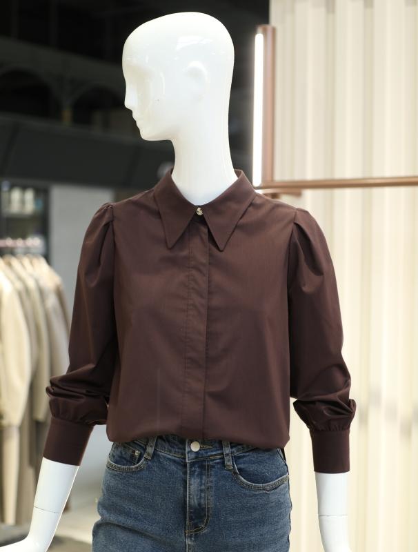 케네스레이디 어깨셔링 셔츠형 블라우스 EWBLLK0401