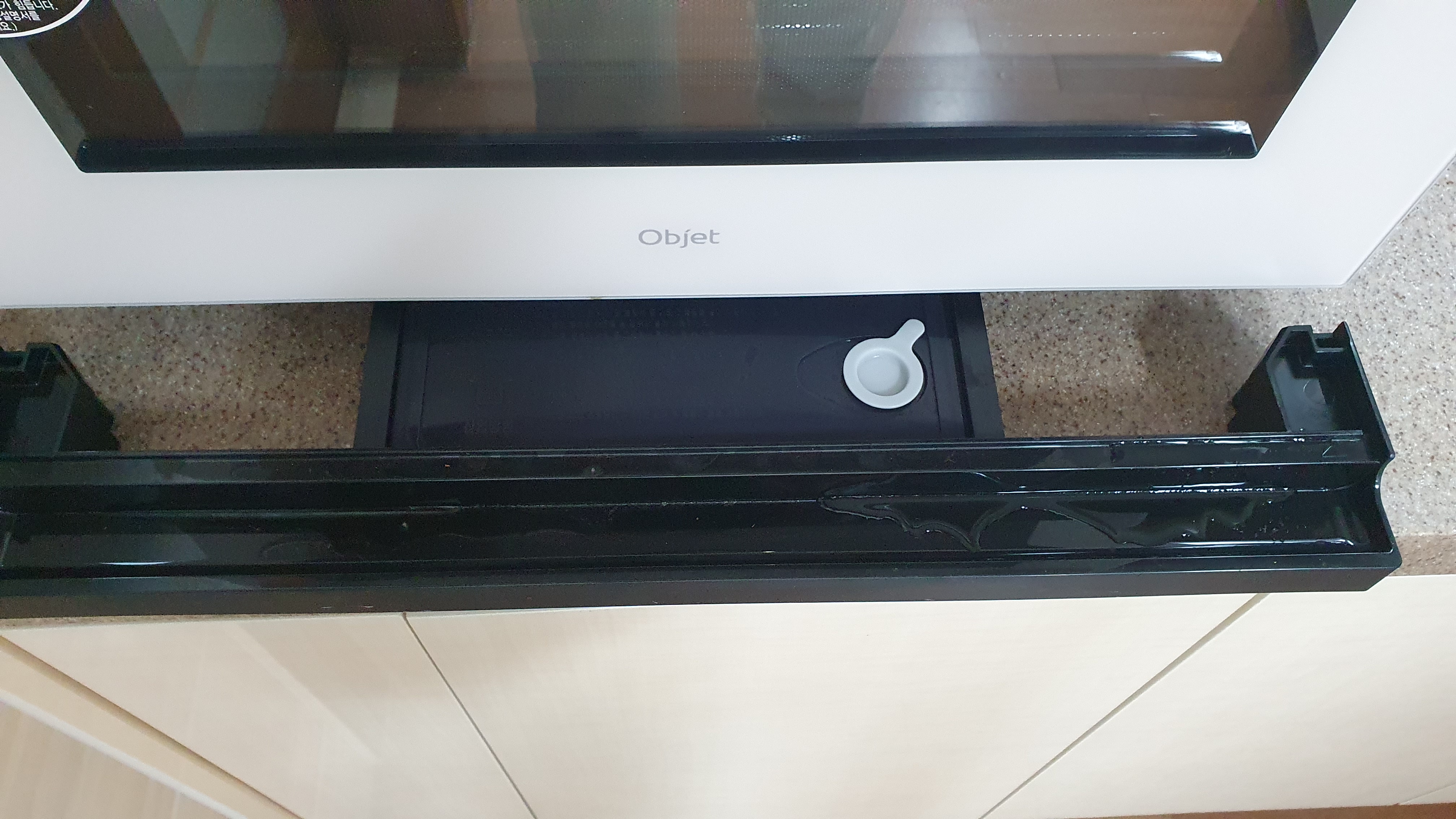 물받이-통-내부-모습