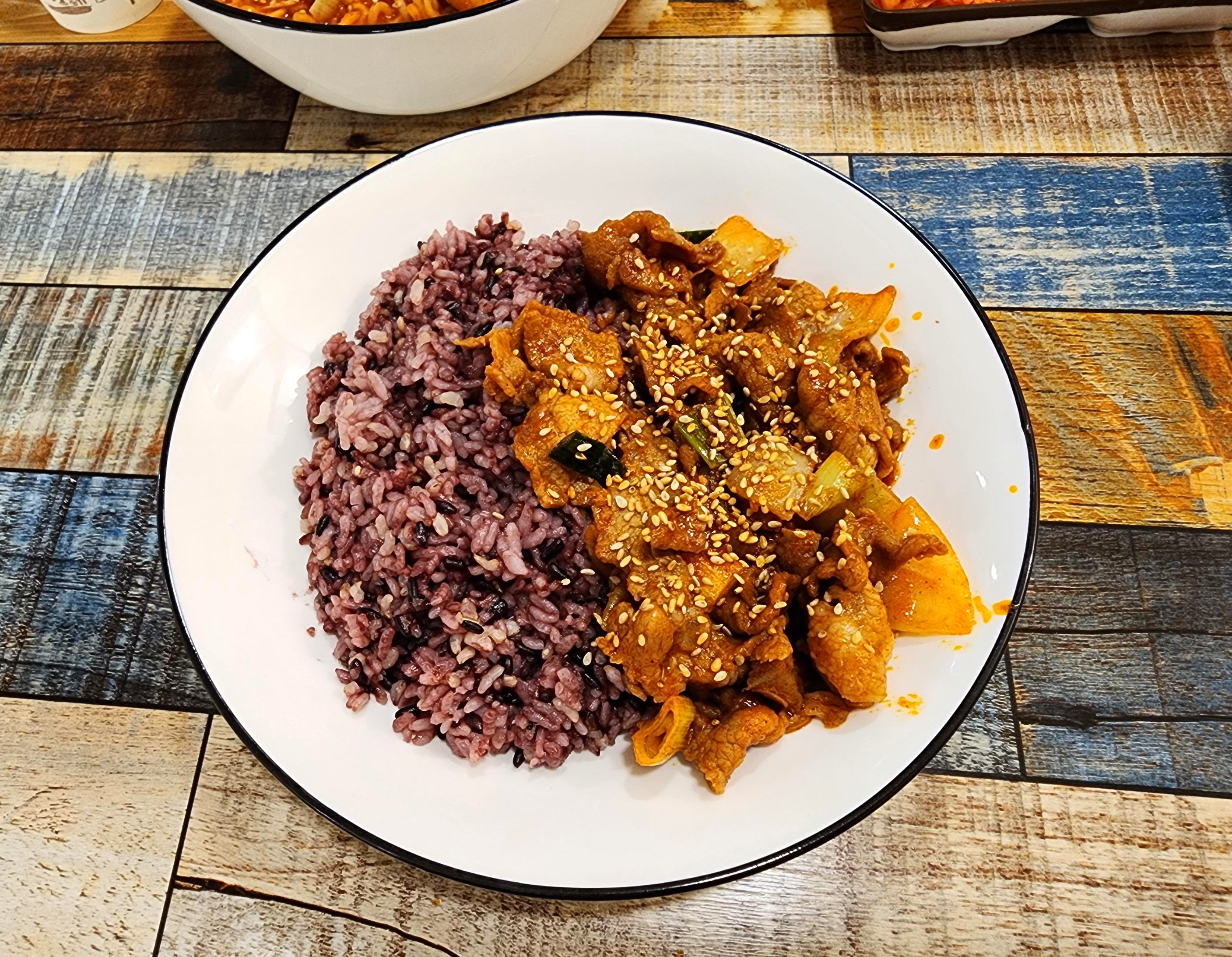 낭만떡볶이카페