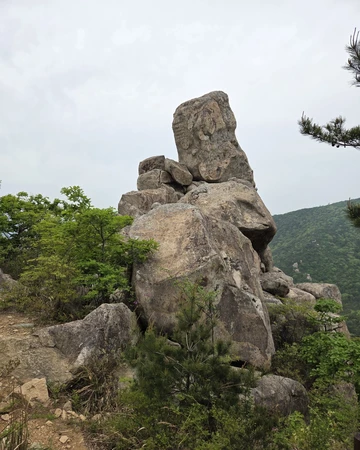 천관산 능선과 기암괴석 풍경8