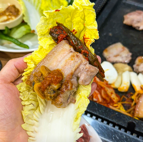 부뜰생고기한돈무한리필 대표 메뉴