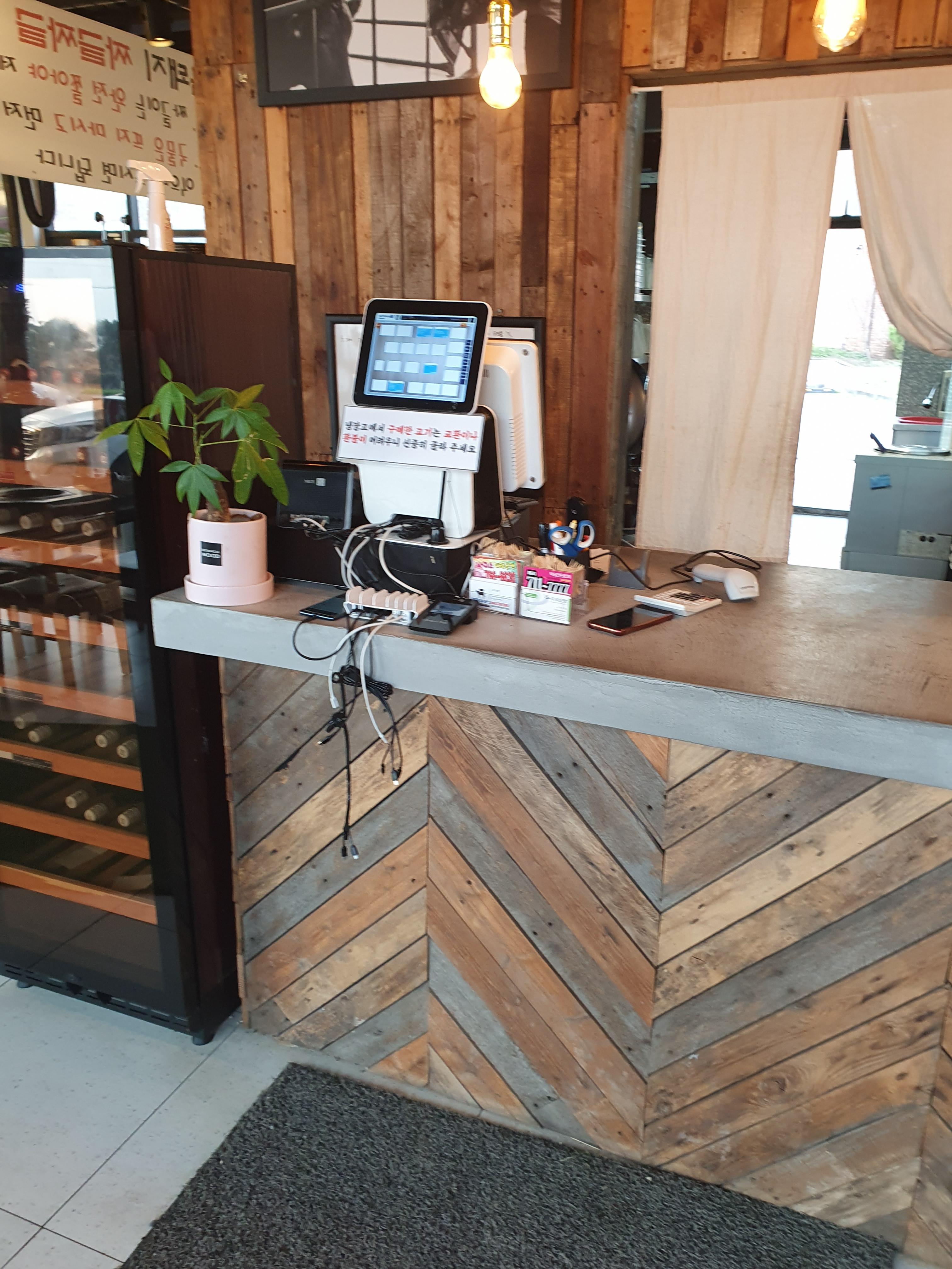 제주푸줏간 카운터