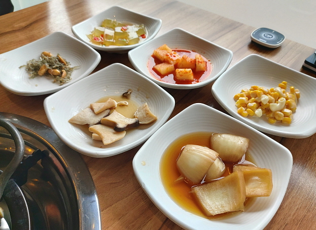 밑반찬
