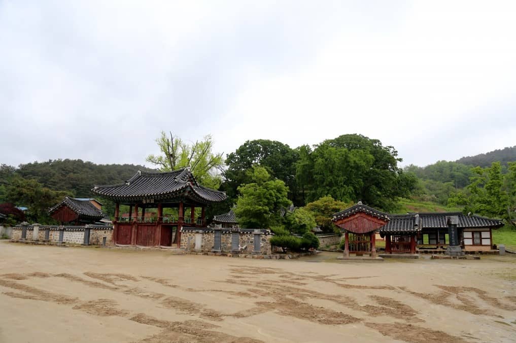 무성서원의-전경