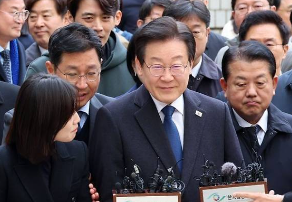 김동현 판사 프로필