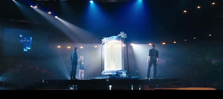 나우 유 씨미-마술사기단 네이버영화