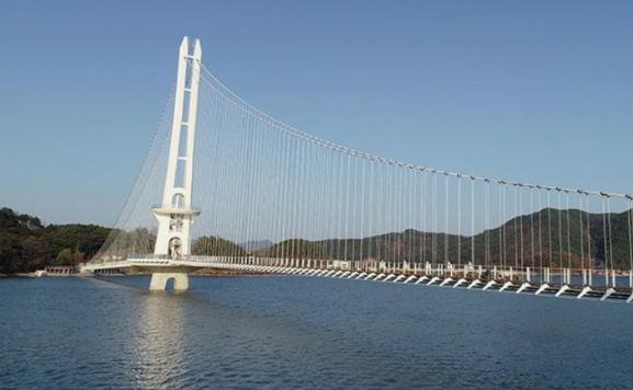 예당호 출렁다리