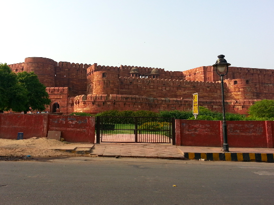 타지마할 외성벽