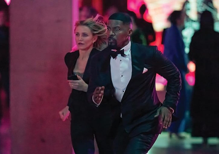 백 인 액션 결말 후기 리뷰(호평과 혹평) 넷플릭스 액션 코미디 영화다시보기추천