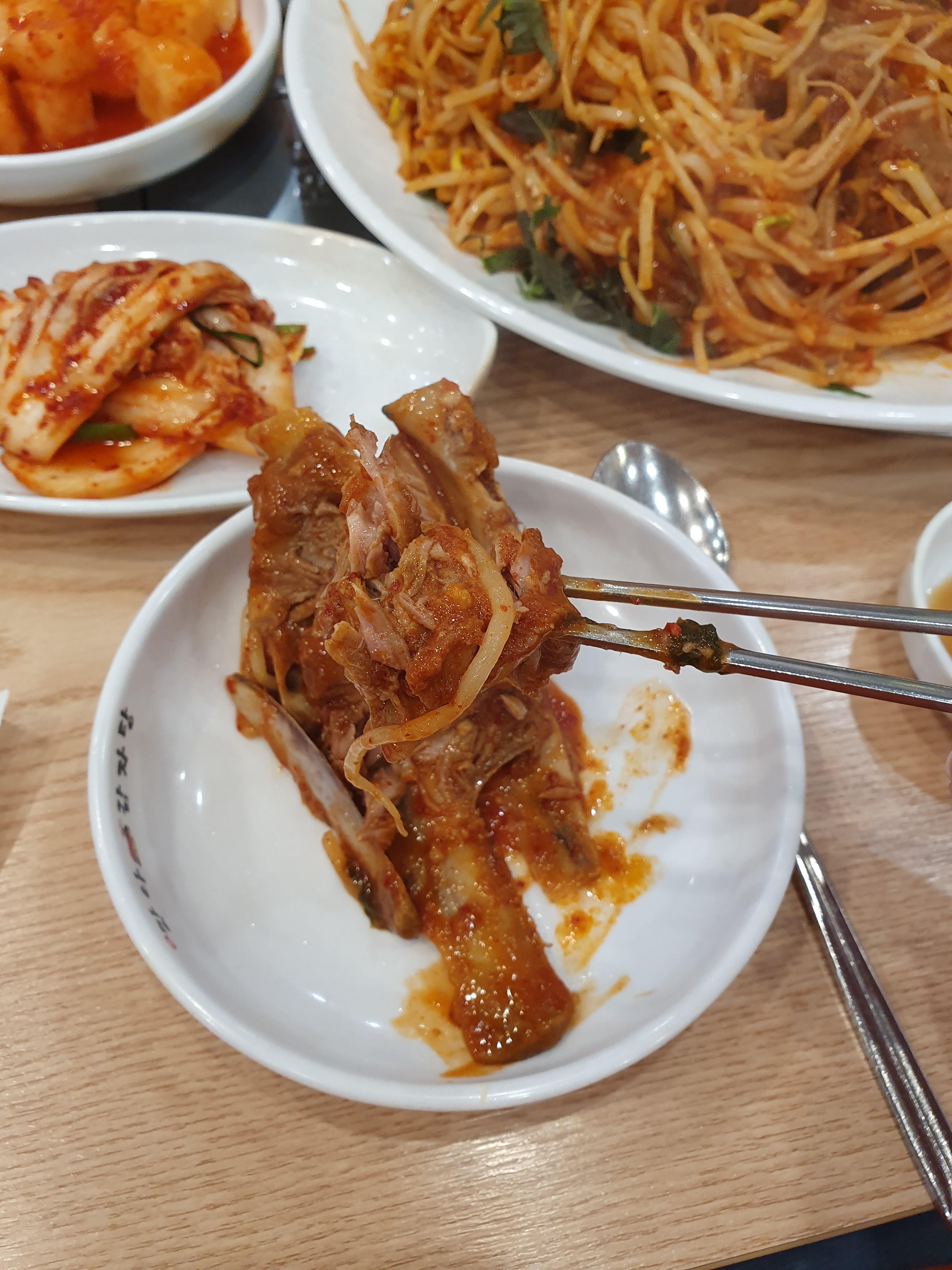 뼈찜에 살이 많아! 아주 좋음!
