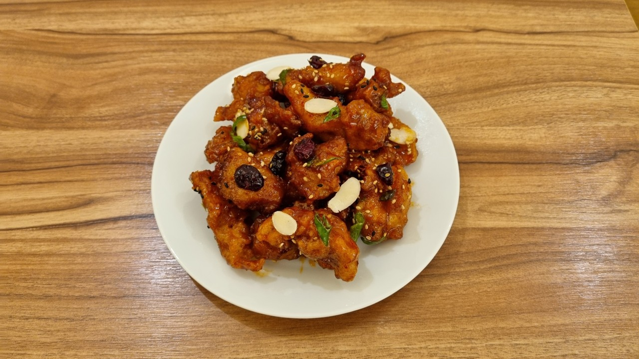 부산 깡통시장 치킨 맛집 반달고깃