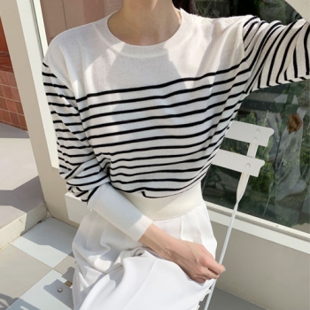 여자 여성 크롭 스트라이프 니트 단가라 줄무늬 봄 여름 3컬러