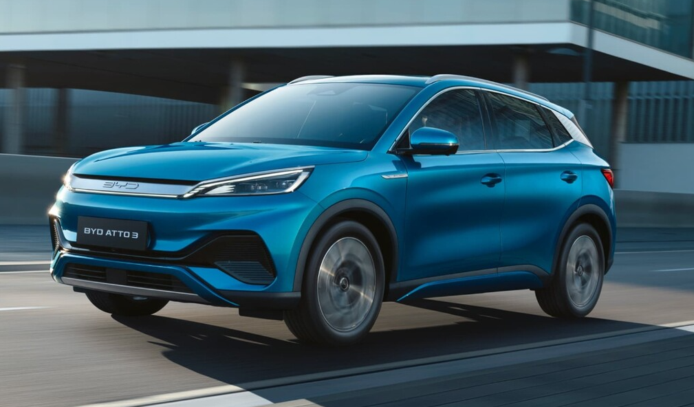 BYD 아토3 중국 전기차 사진