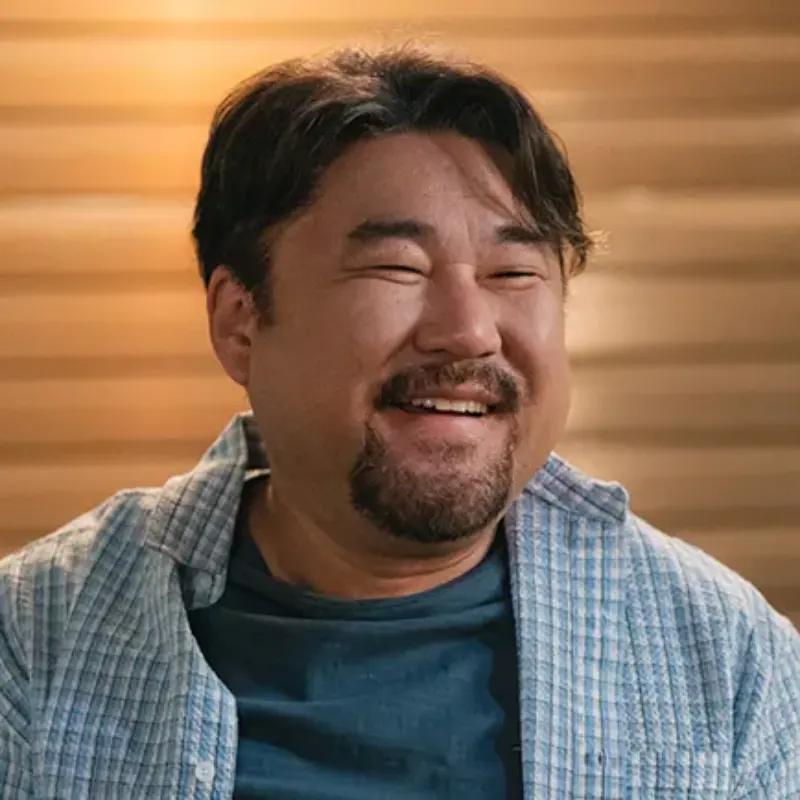 그놈은 흑염룡에서 백원섭 역을 맡은 고창석