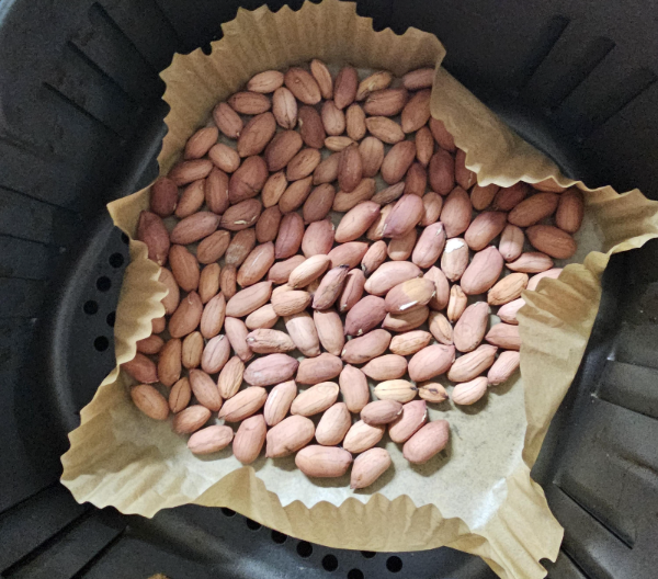 한 번 뒤집어준다