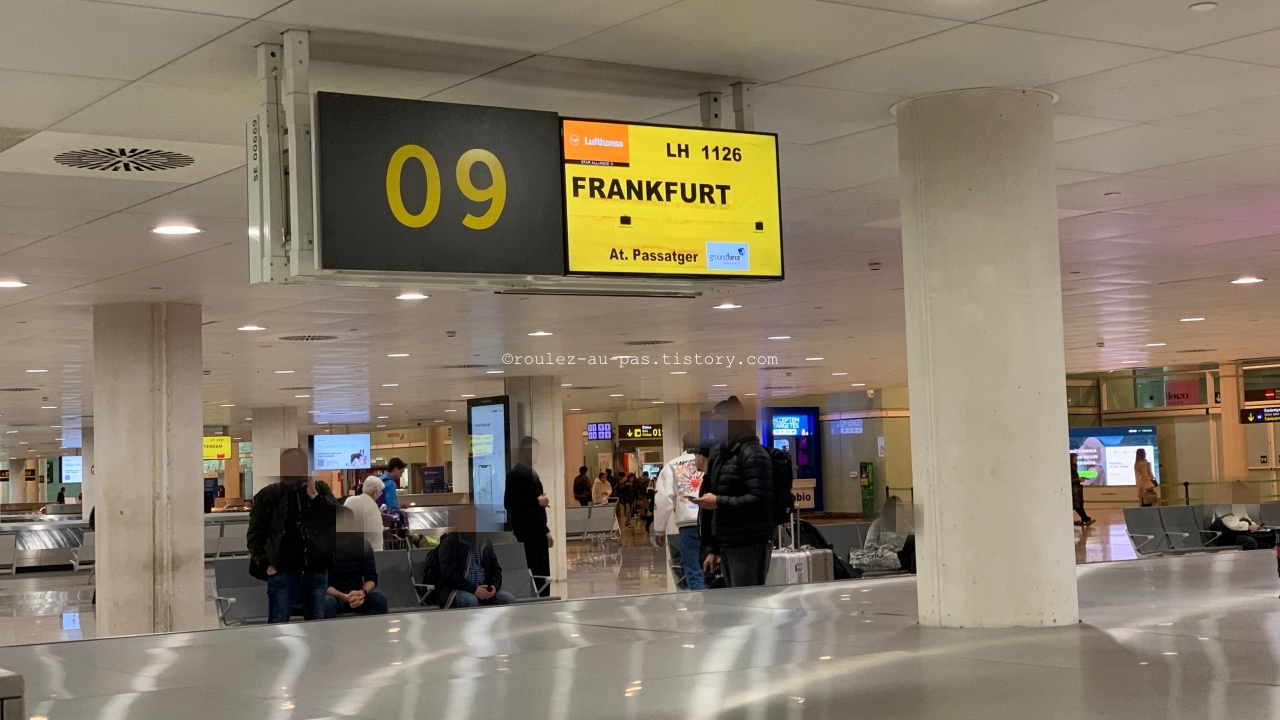 LH1126-FRA-BCN-BAGGAGE CLAIM