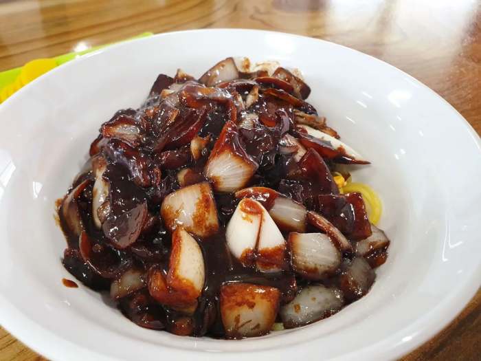 군산 식당 도자기짜장 직접 끓여서 먹는 짬뽕 해물짬뽕전골 고수의 부엌 맛집 추천